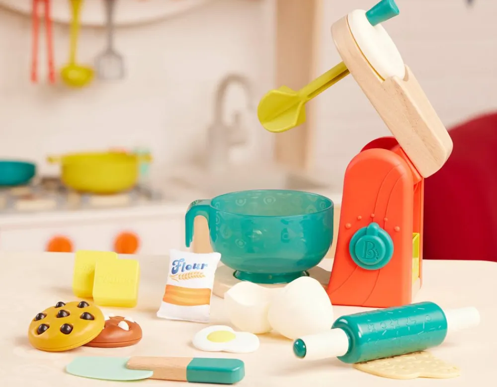 B. Toys B.Toys Baking Set Fashion