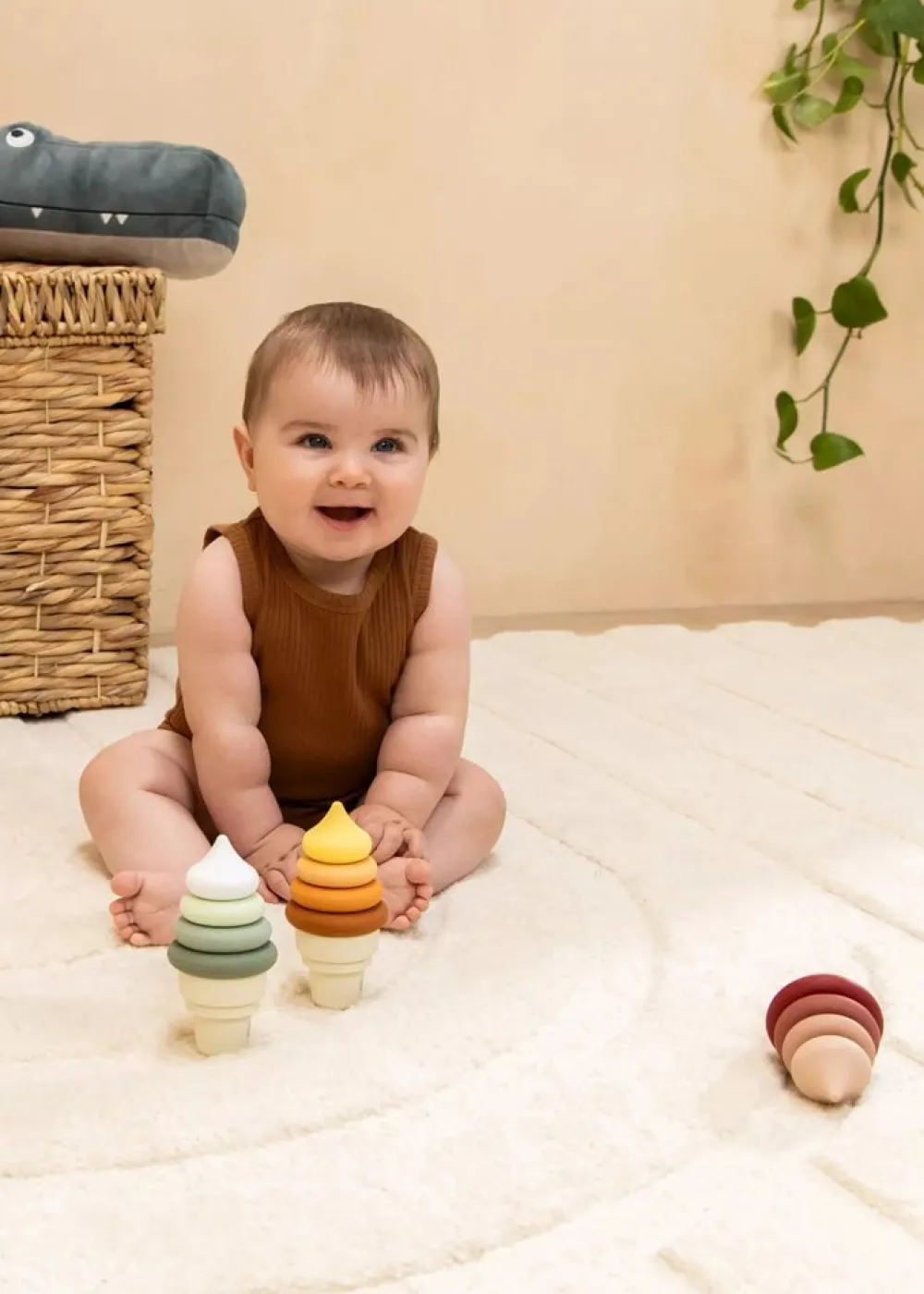 Coco Village 3 Sets of Silicone Stackable Ice Cream Cones 18 pcs Sale
