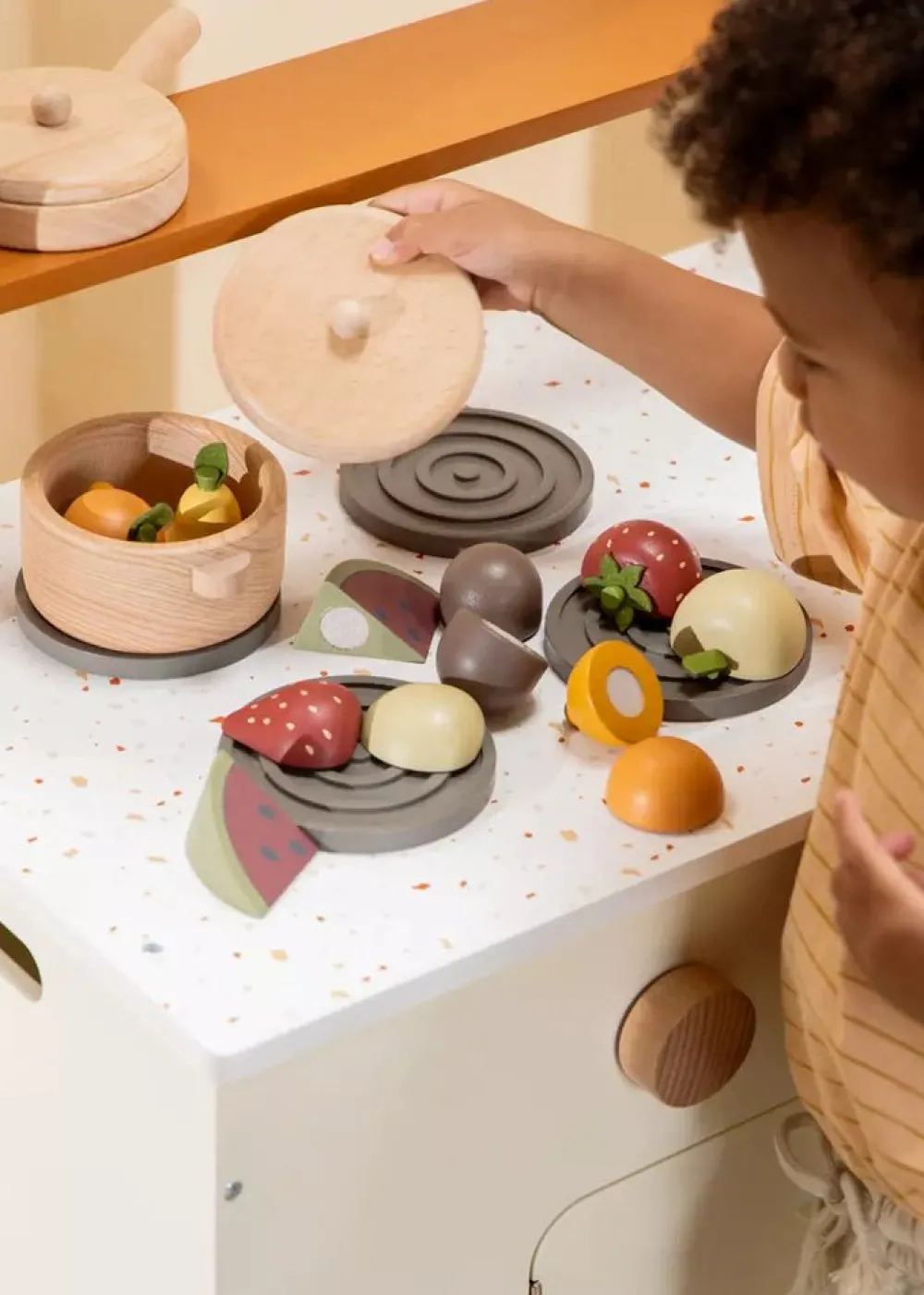 Ningbo Fecda Toys Co., Ltd Coco Village Wooden Fruits playset Outlet