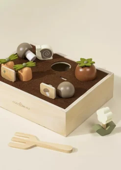 Ningbo Fecda Toys Co., Ltd Coco Village Wooden Gardening Playset and Accessories New
