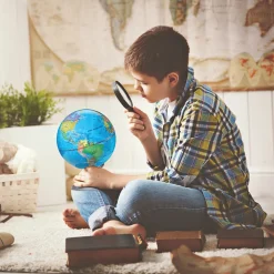 4378814 Canada Inc. / Red Planet Group Discovery Globe 2 in 1 Day and Night Earth Fashion