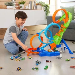 Hot Wheels ® 4-Loop Crash-Out™ Track Set New