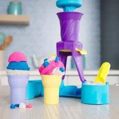 Spin Master Ltd. Kinetic Sand Soft Serve Station Clearance
