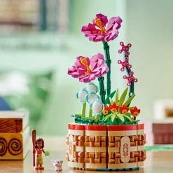 Lego Canada Inc. LEGO Disney Moana?€?s Flowerpot Flower and Mini Doll Online