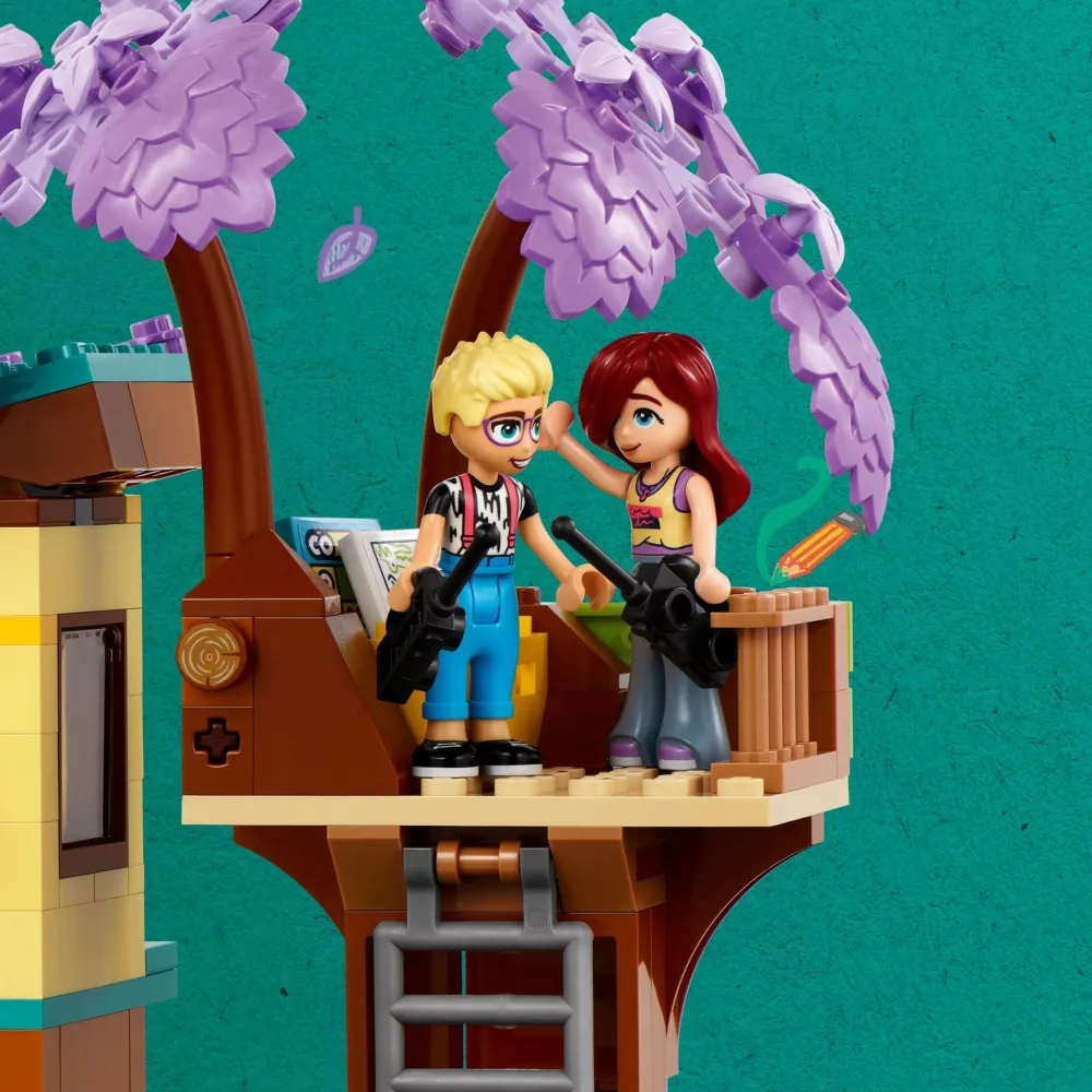 Lego Canada Inc. LEGO® Friends Olly and Paisley's Family Houses 426 Sale