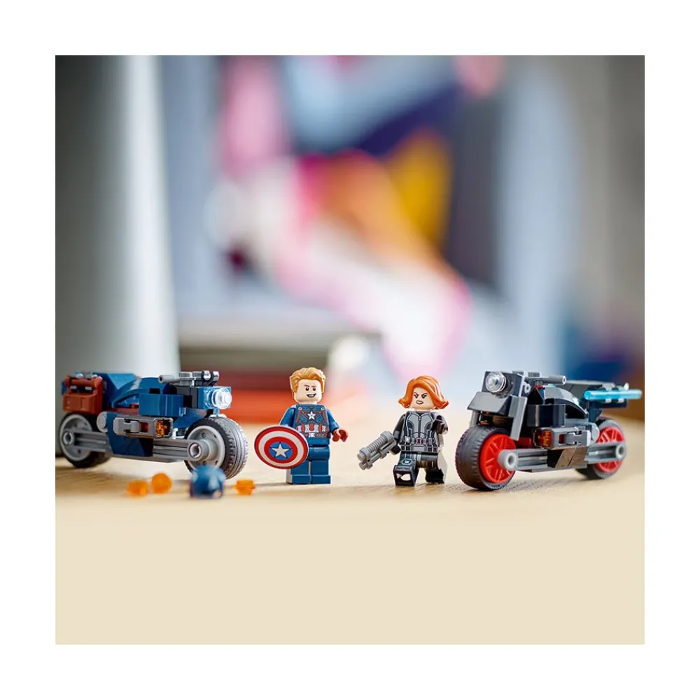 LEGO ® Marvel Black Widow & Captain America Motorcycles 76260 (130 Pieces) Clearance