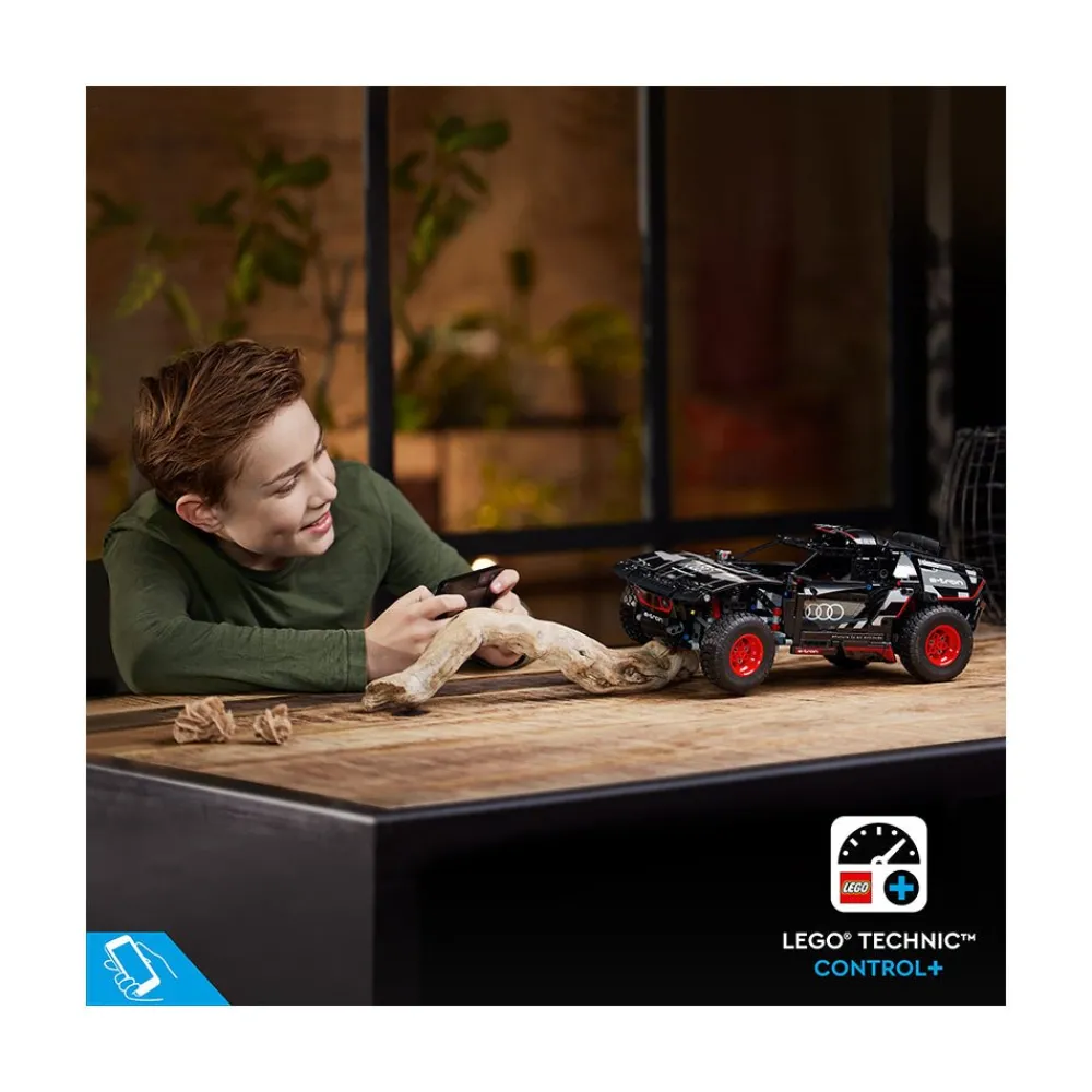 Lego Canada Inc. LEGO® Technic™ Audi RS Q e-tron 42160 Building Toy Set (914 Pieces) Hot