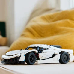Lego Canada Inc. LEGO® Technic™ Koenigsegg Jesko Absolut White Hypercar 42184 Clearance