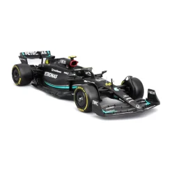 Maisto Diecast Maisto 1:24 Mercedes Petronas W14E w/ Figure (Hamilton) Online