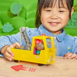 Hasbro Peppa Pig Granddad Dog's Tow Truck Toy Set Online