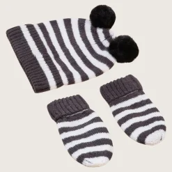 rise little earthling Knitted Pom Pom Hat Clearance