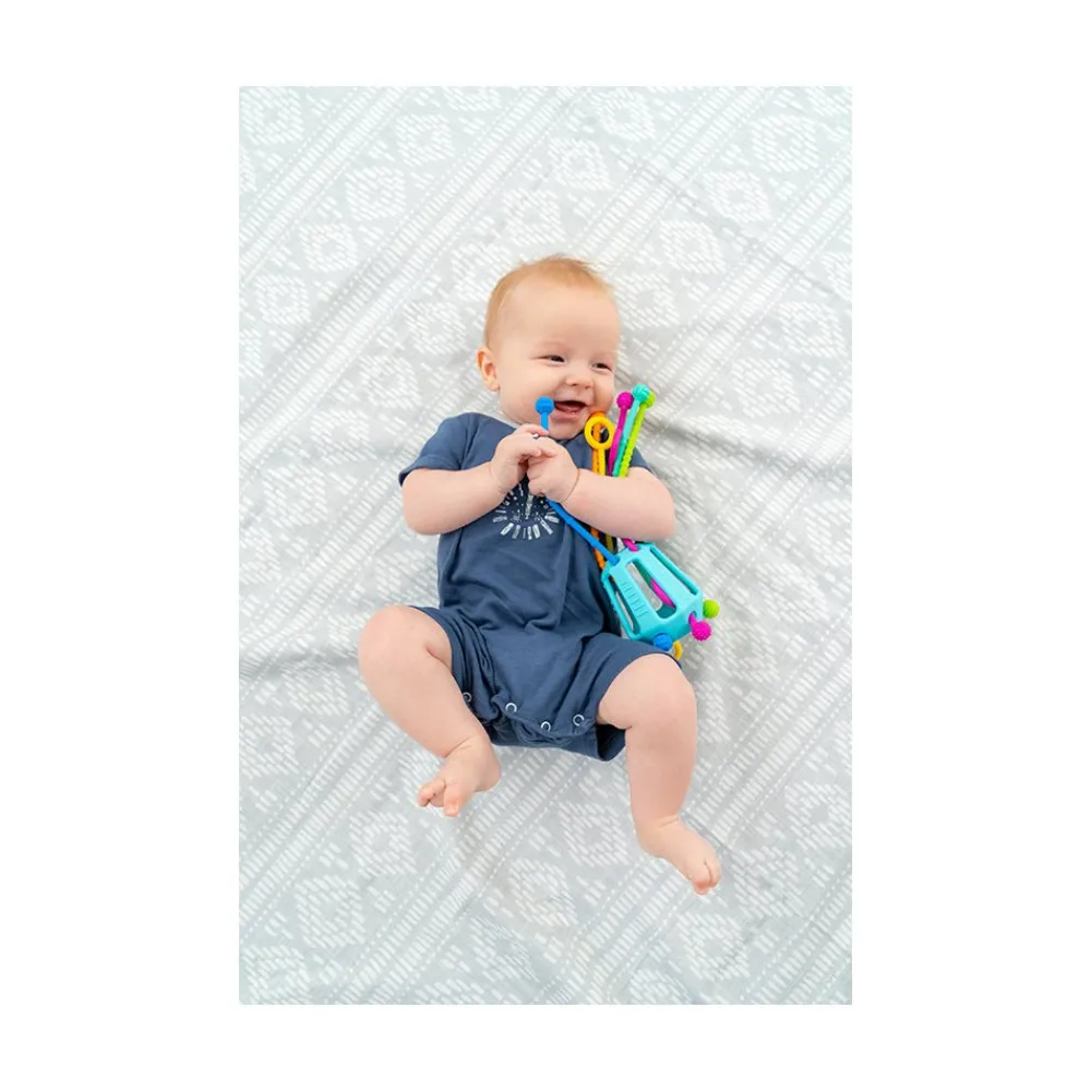 Mobi Games Inc. Zippee Activity Toy Outlet