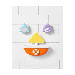 Skip Hop Zoo Tip & Spin Boat - Shark/Narwhal Outlet